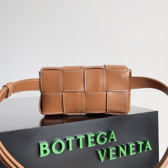 Bottega Veneta Cassette Bottega Veneta Cassette