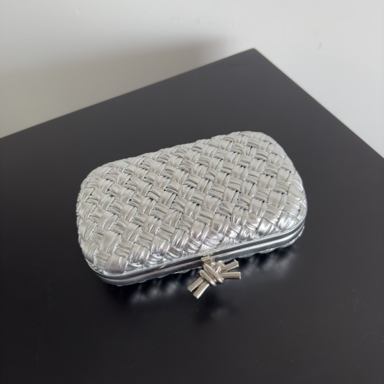 BottegaVeneta Knot Dinner bag