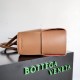 Bottega Veneta Arco Tote Size：30*20*11.5cm