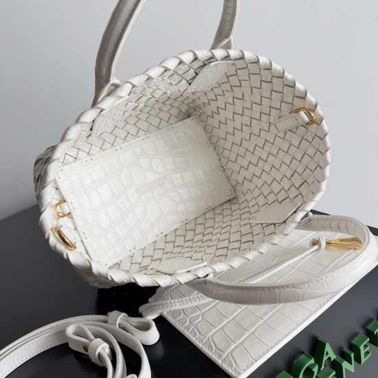 Bottega Veneta Mini Cabat