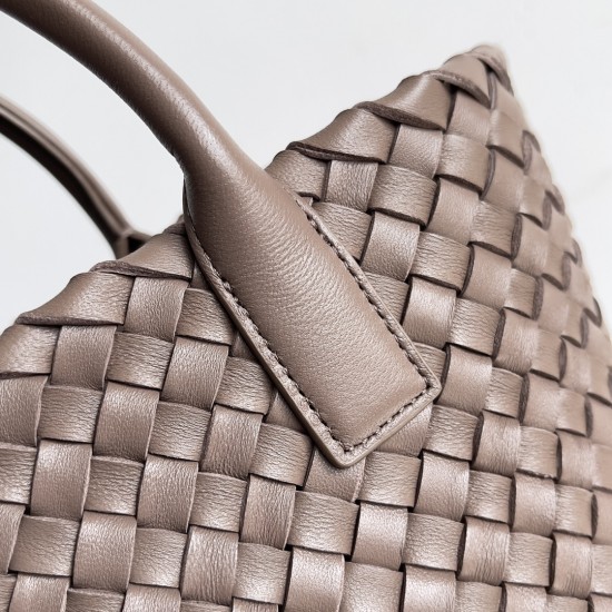 Bottega Veneta Mini Cabat