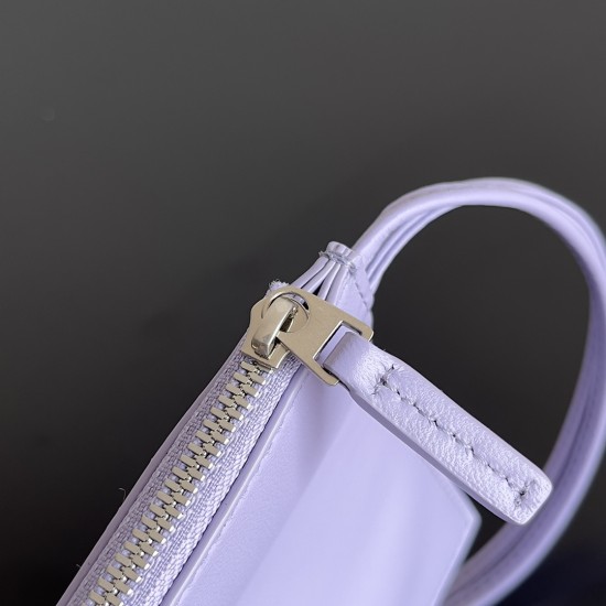 Bottega Veneta Arco Tote Size：30*20*11.5cm