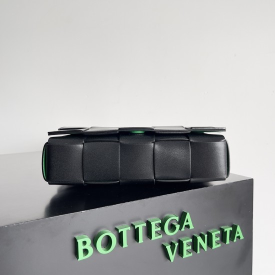 Bottega Veneta Cassette