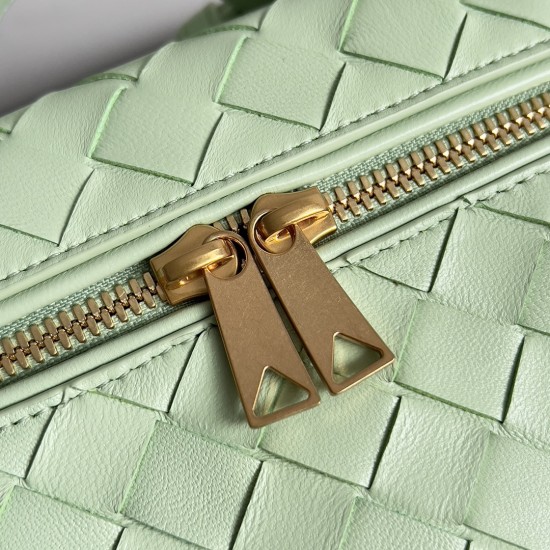 Bottega Veneta Bang Bang