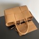 Bottega Veneta Arco Tote Size：30*20*11.5cm
