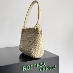 Bottega Veneta Clicker Bag Bottega Veneta Clicker Bag