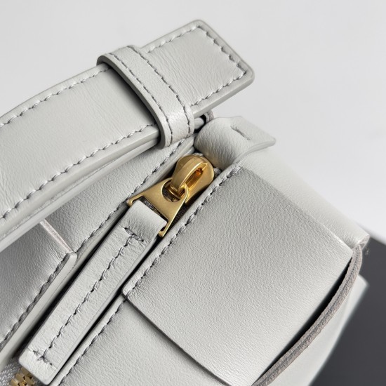 Bottega Veneta Cassette