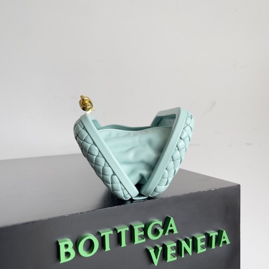 BottegaVeneta Knot Dinner bag