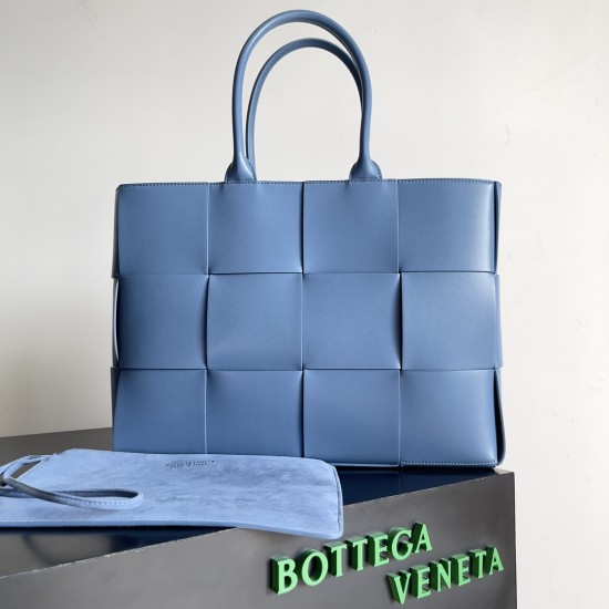BottegaVeneta Arco Tote