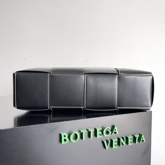 BottegaVeneta Arco Tote