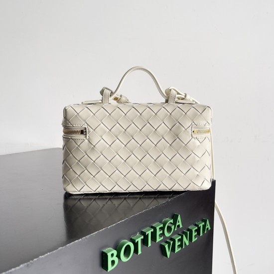 Bottega Veneta Bang Bang