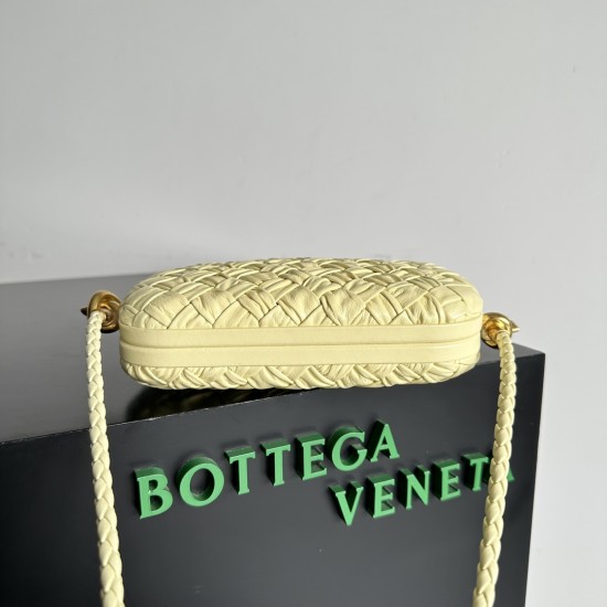 BottegaVeneta Knot Dinner bag