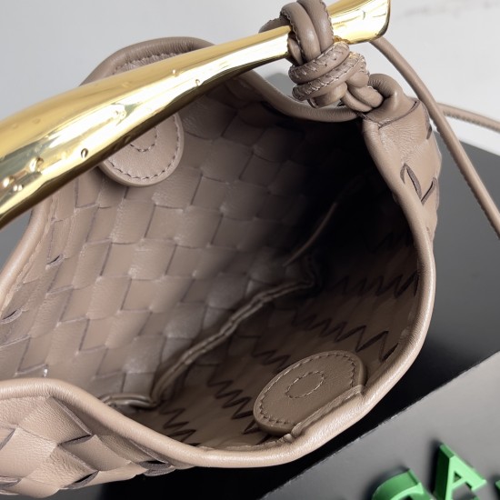 Bottega Veneta Baby Sardine