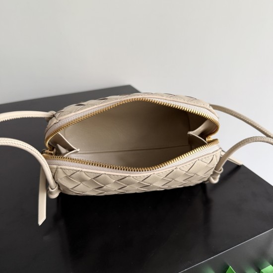 Bottega Veneta Concert Pouch