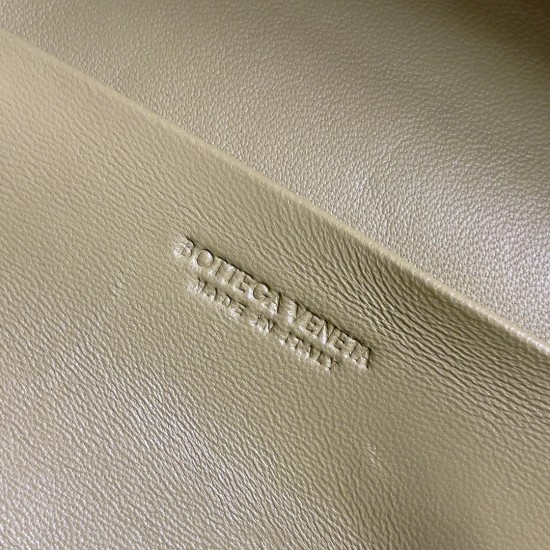 Bottega Veneta Bang Bang