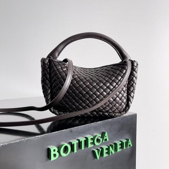 Bottega Veneta Small Cobble Top Handle