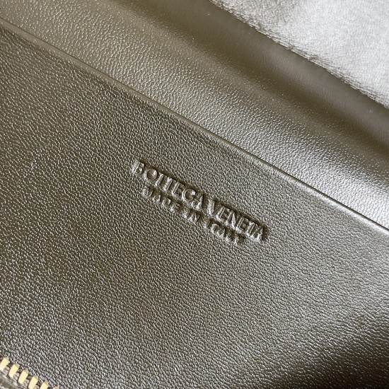 Bottega Veneta Bang Bang
