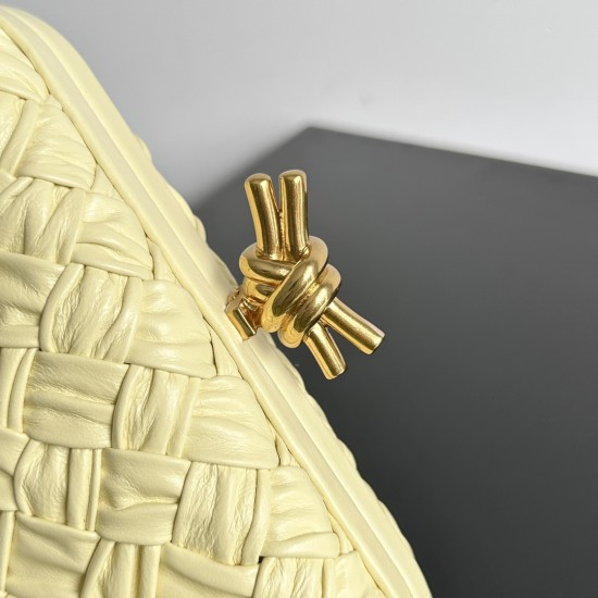 BottegaVeneta Knot Dinner bag