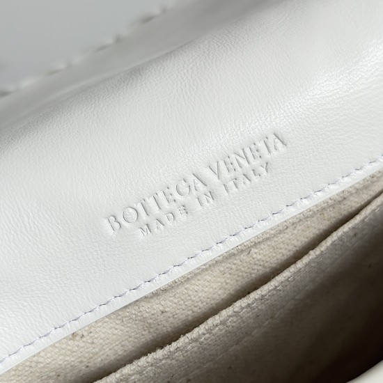 Bottega Veneta Cobble Bag
