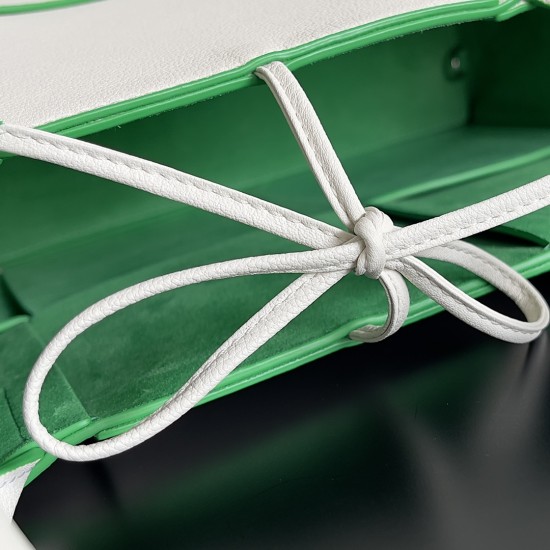 Bottega Veneta Arco Tote Bag