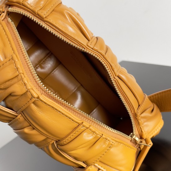 Bottega Veneta Cassette