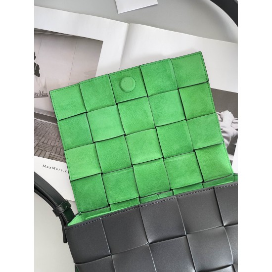 Bottega Veneta Cassette