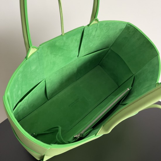 Bottega Veneta Arco Tote Bag
