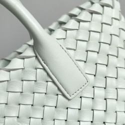 Bottega Veneta Mini Cabat