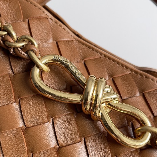 Bottega Veneta Small Andiamo Chain