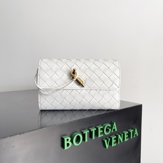 BottegaVeneta Andiamo