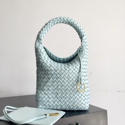 Bottega Veneta Cabat Bucket Bottega Veneta Cabat Bucket