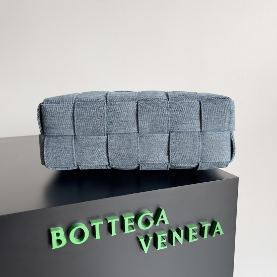 Bottega Veneta Cassette
