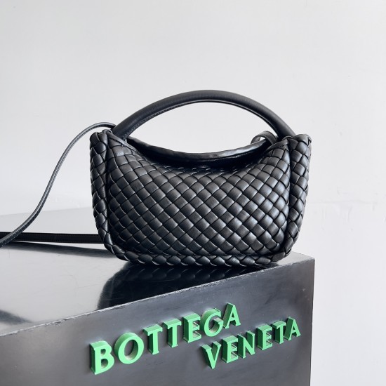 Bottega Veneta Small Cobble Top Handle