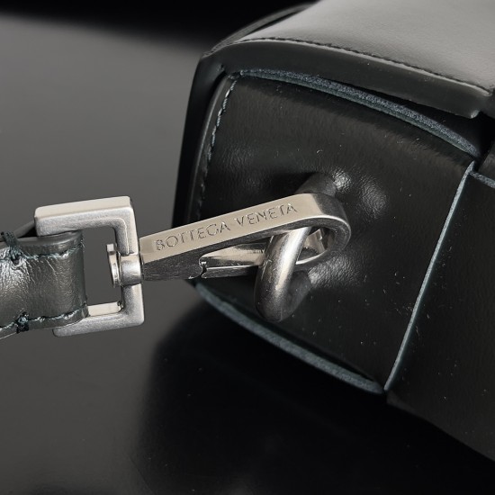 Bottega Veneta Cassette