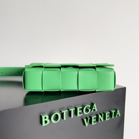 Bottega Veneta Cassette