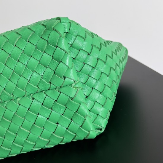 Bottega Veneta Mini Cabat