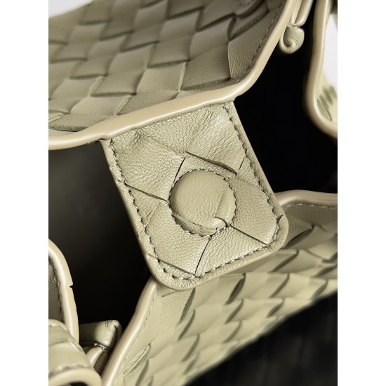Bottega Veneta Small Parachute