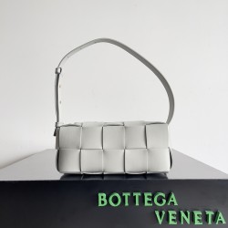 Bottega Veneta Cassette