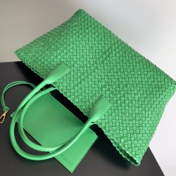 Bottega Veneta Large Cabat