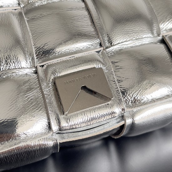 Bottega Veneta Cassette Bottega Veneta Cassette