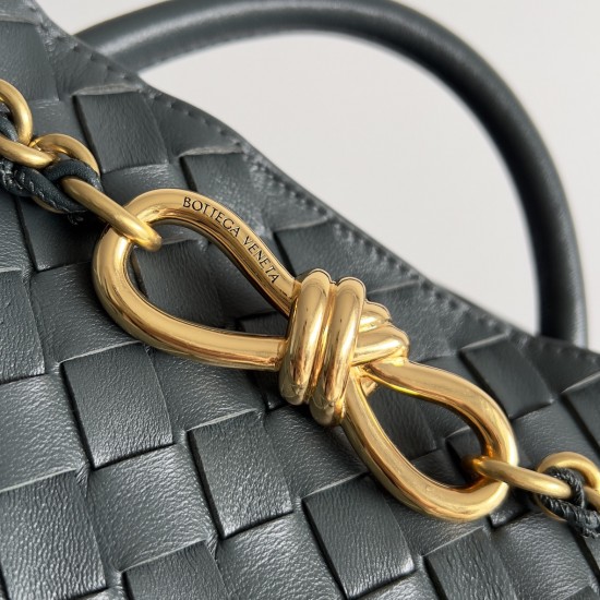Bottega Veneta Small Andiamo Chain