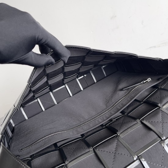 BottegaVeneta