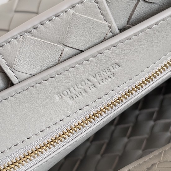 Bottega Veneta Small Andiamo