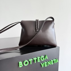 Bottega Veneta Baby Liberta Bottega Veneta Baby Liberta
