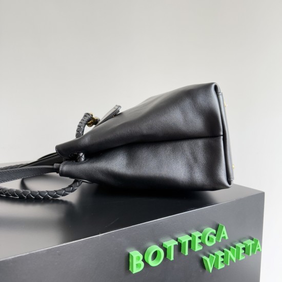 Bottega Veneta Medium Ciao Ciao