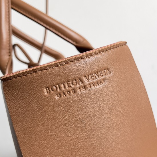 Bottega Veneta Arco Tote Size：30*20*11.5cm