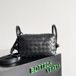 Bottega Veneta Top Handle Loop Bottega Veneta Top Handle Loop