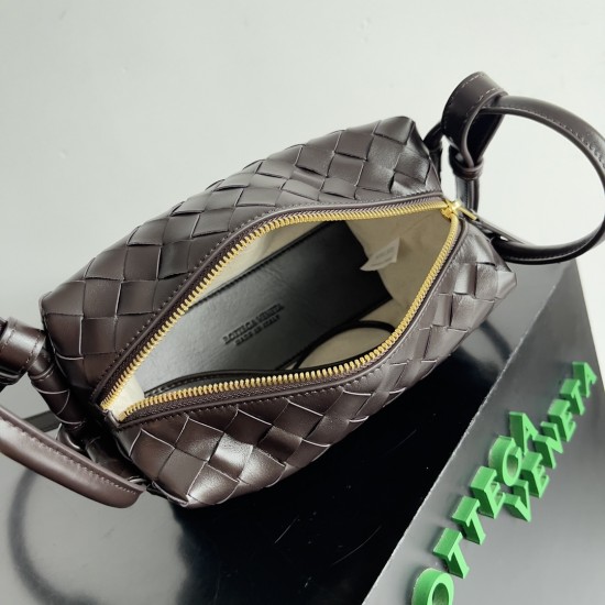 Bottega Veneta Top Handle Loop