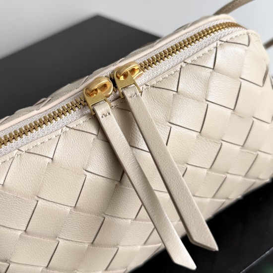 Bottega Veneta Concert Pouch