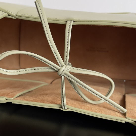 Bottega Veneta Arco Tote Bag